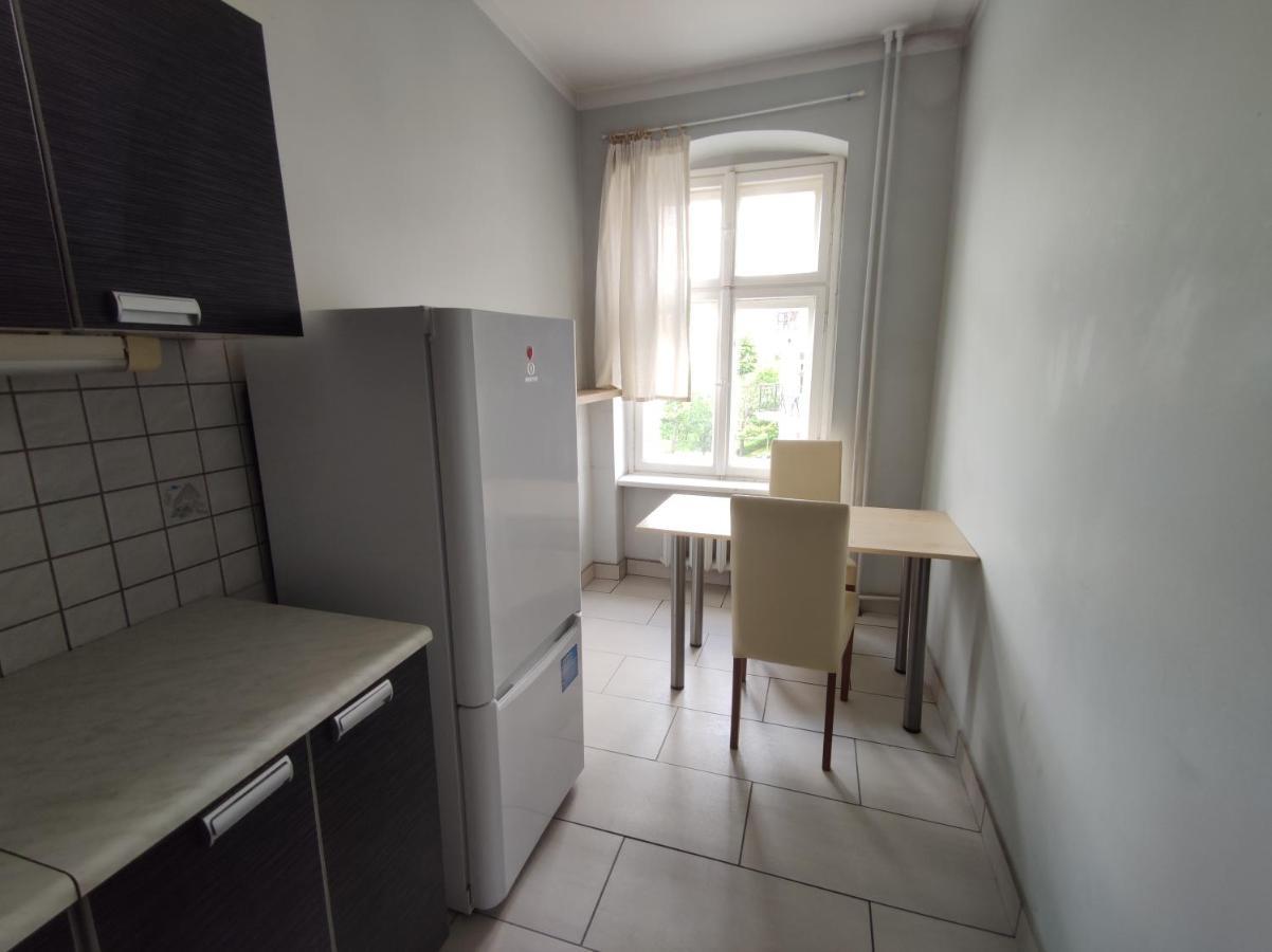 Przestronny Apartament Dla Czterech Osob Apartment วรอตซวาฟ ภายนอก รูปภาพ