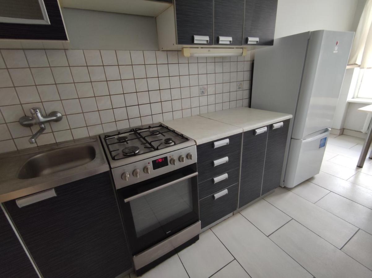 Przestronny Apartament Dla Czterech Osob Apartment วรอตซวาฟ ภายนอก รูปภาพ